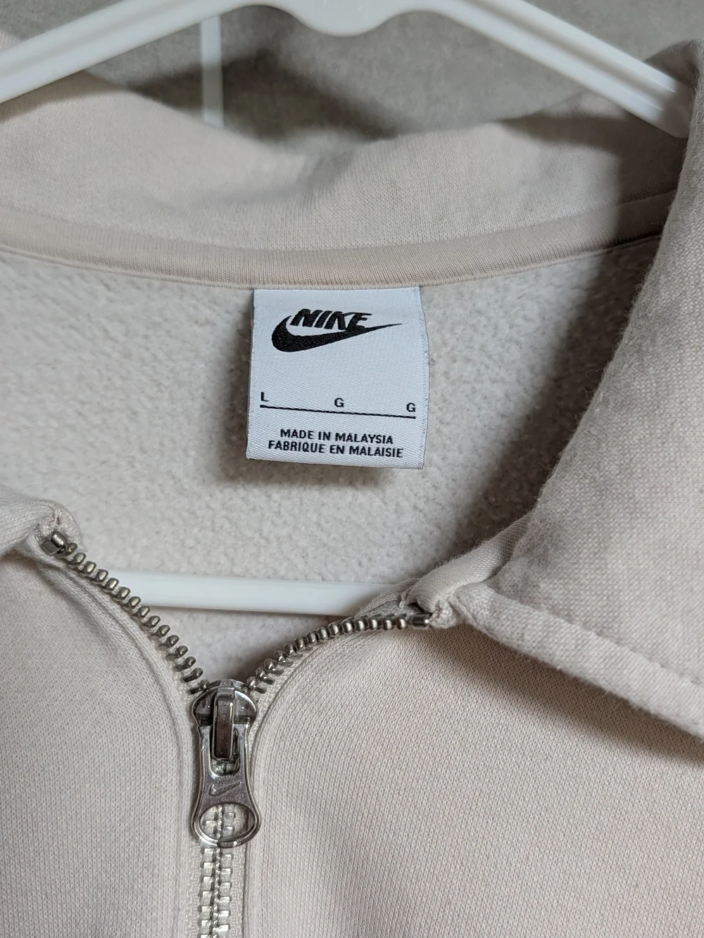 Nike Sportswear Large Phoenix Fleece Oversized 1/4 Zip Sweatshirt Cream
